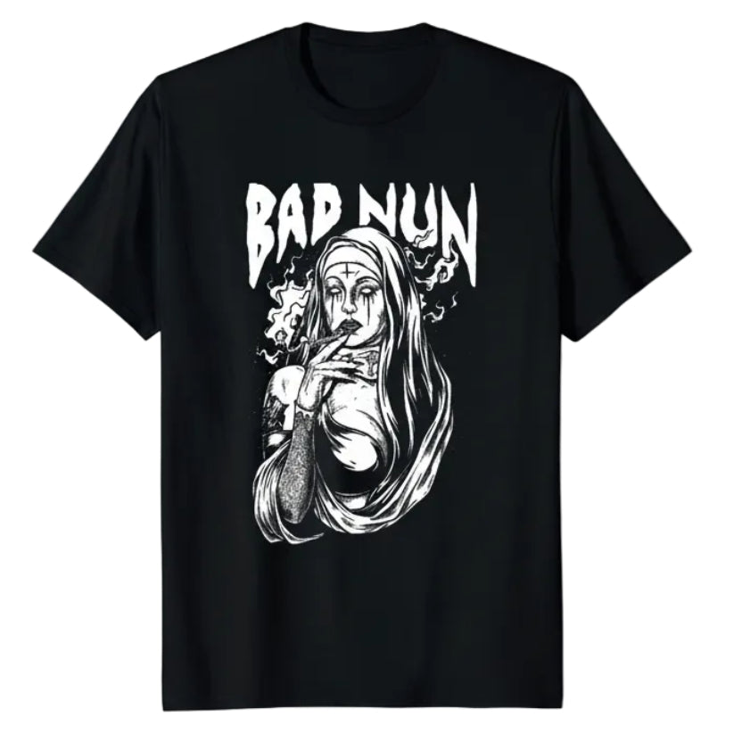 Detalle del diseño estampado 3D en camiseta